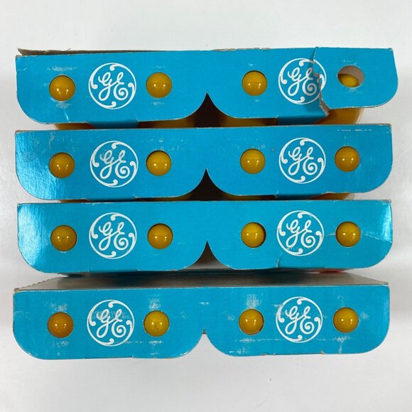 Vintage General Electric C9 Outdoor Christmas Light Bulbs Yellow Ceramic 16ct 4" - Picture 2 of 9